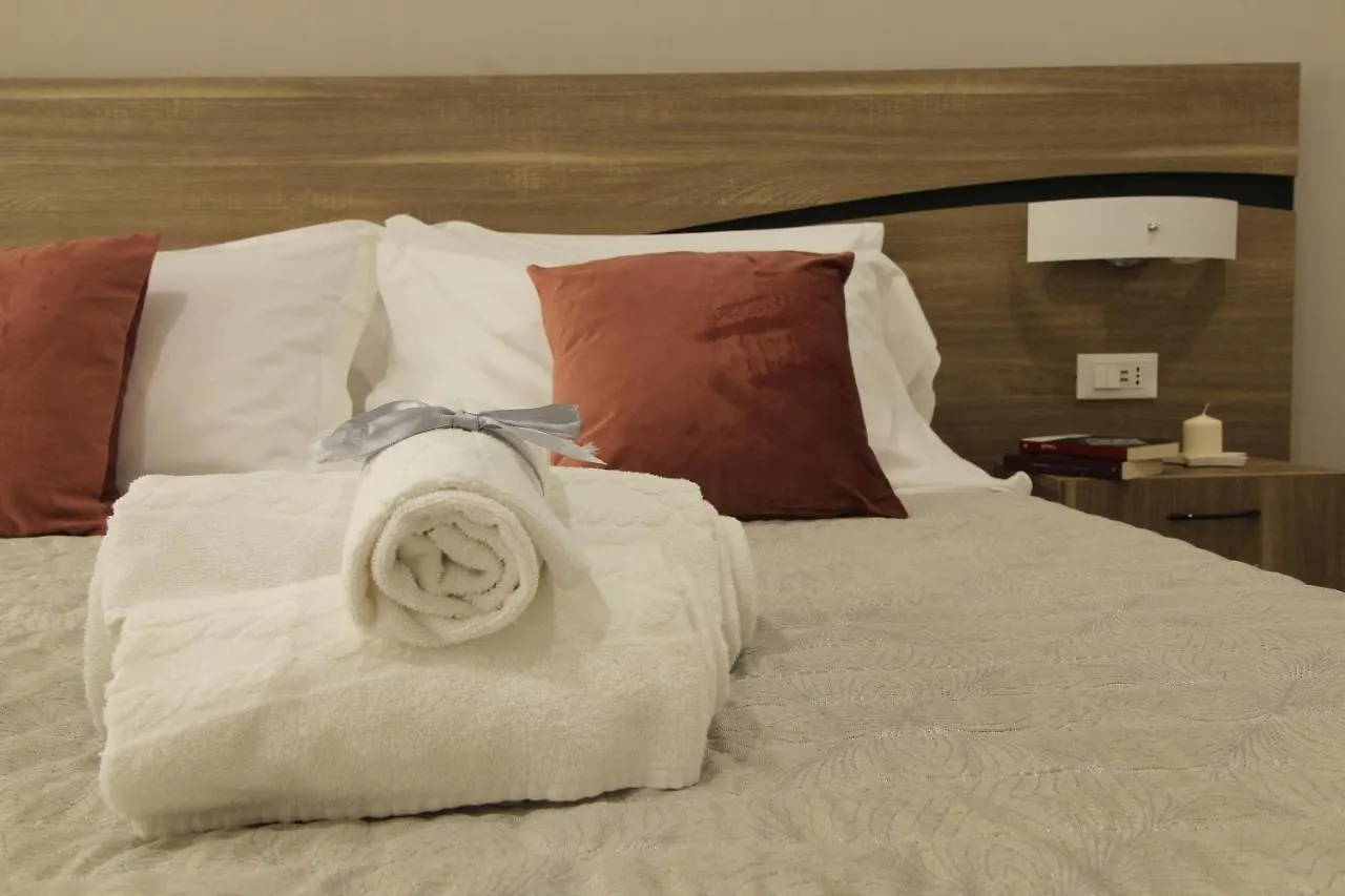 Apartament La Maison Du Flavien Neapol
