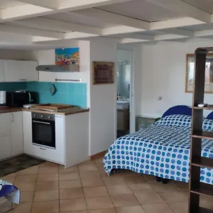  Appartement Bonbonniere In Chiaia District