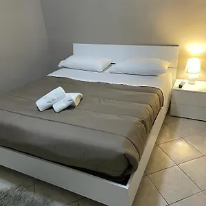 Dimora Partenopea-holiday House Apartment