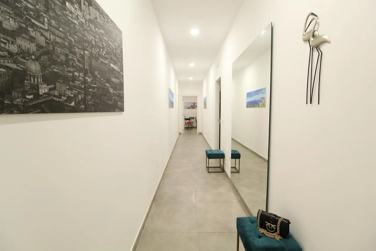 נאפולי La Maison Du Flavien